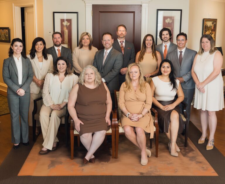 Los abogados de Morrison & Hughes