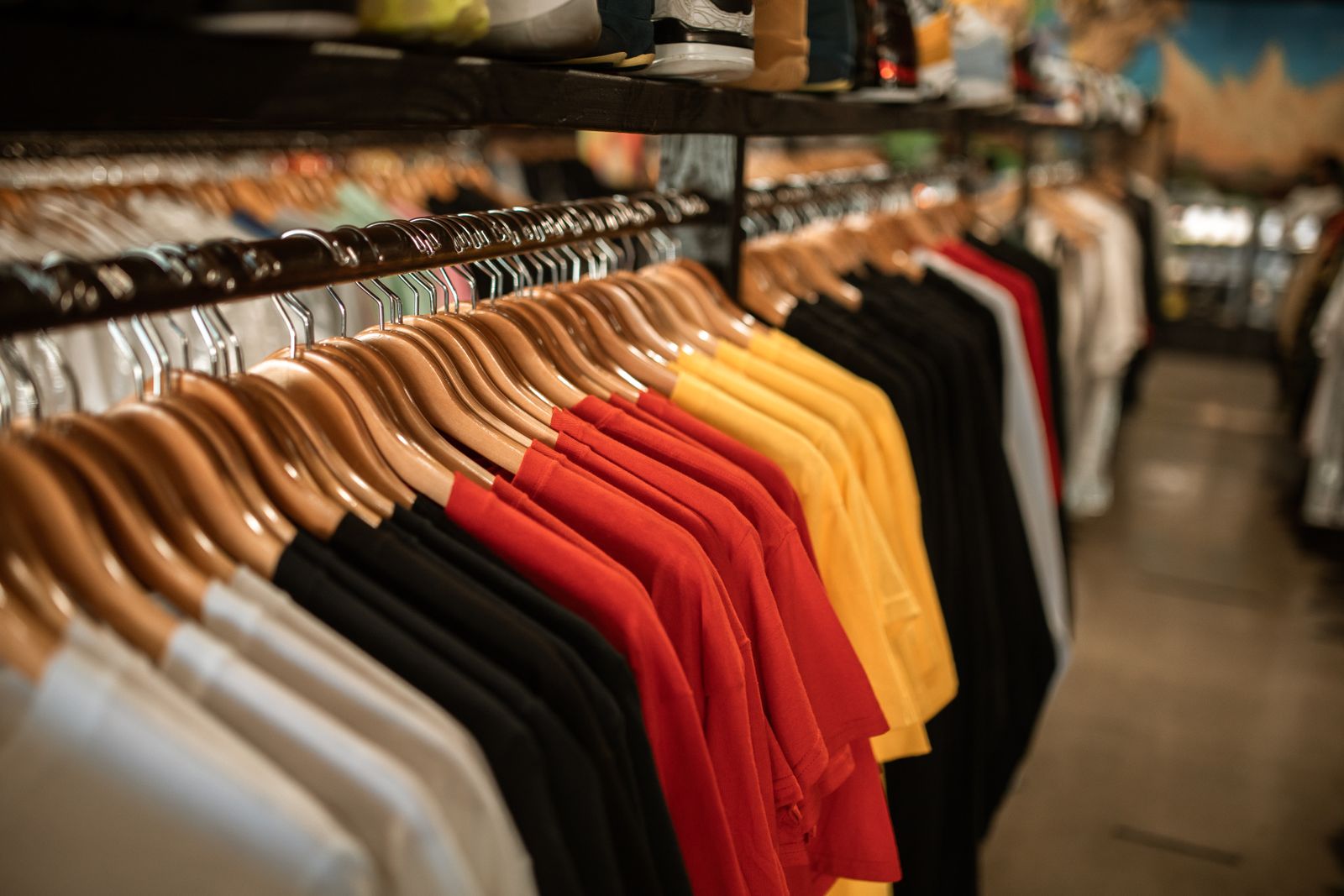 Clothing on racks in a retail apparel store — Georgia theft and shoplifting defense